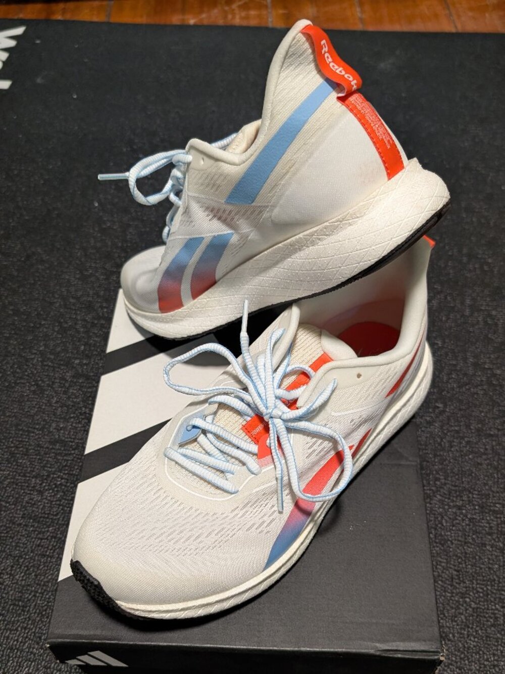 Reebok Men's 10.5 Forever Float Ride Energy